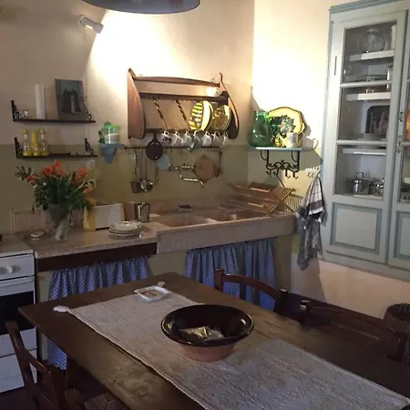 La Casa Rosa Vitiano